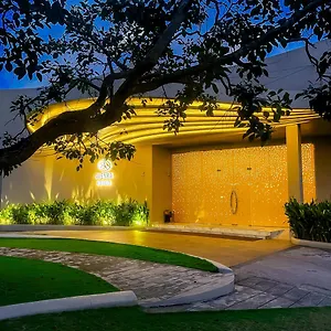 Avenra Gardens Negombo