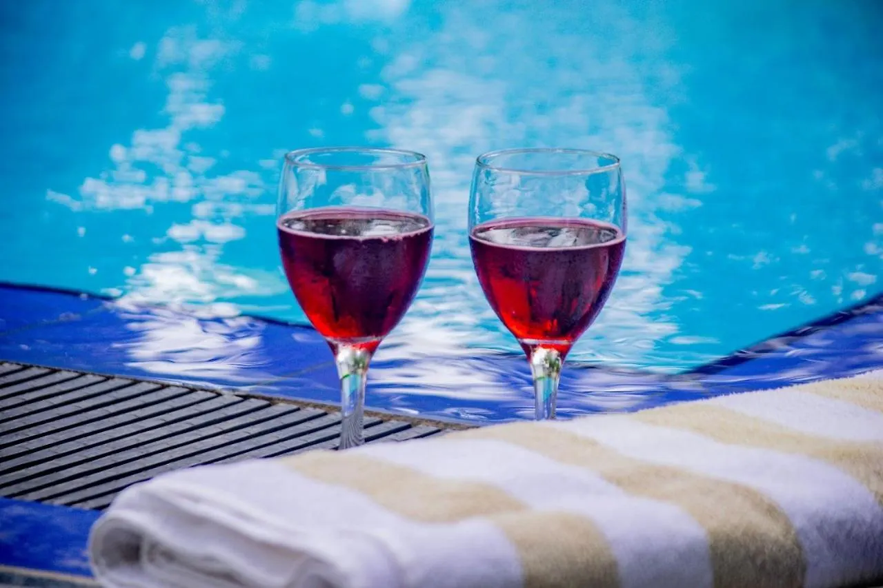 Hotel Loony Villa Negombo